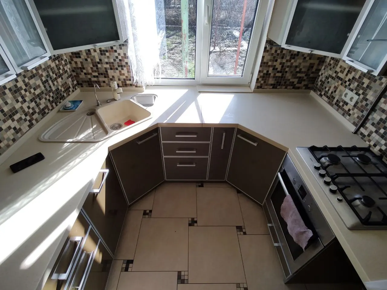 Acrylic solid surface project — U-shaped countertop — repair